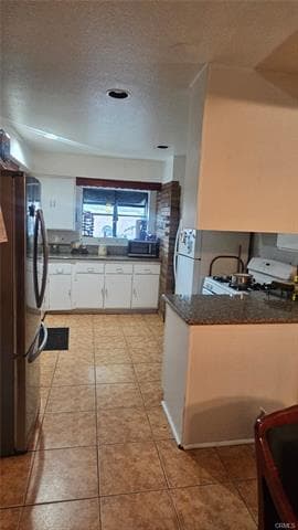2313 Downie Pl thumbnail 11