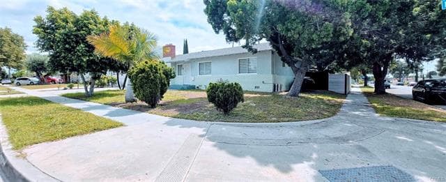1974 W Harriet Ln thumbnail 3